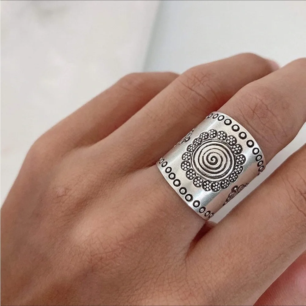 Maya Sun Ring Sterling Silver Adjustable - Picture 1 of 3